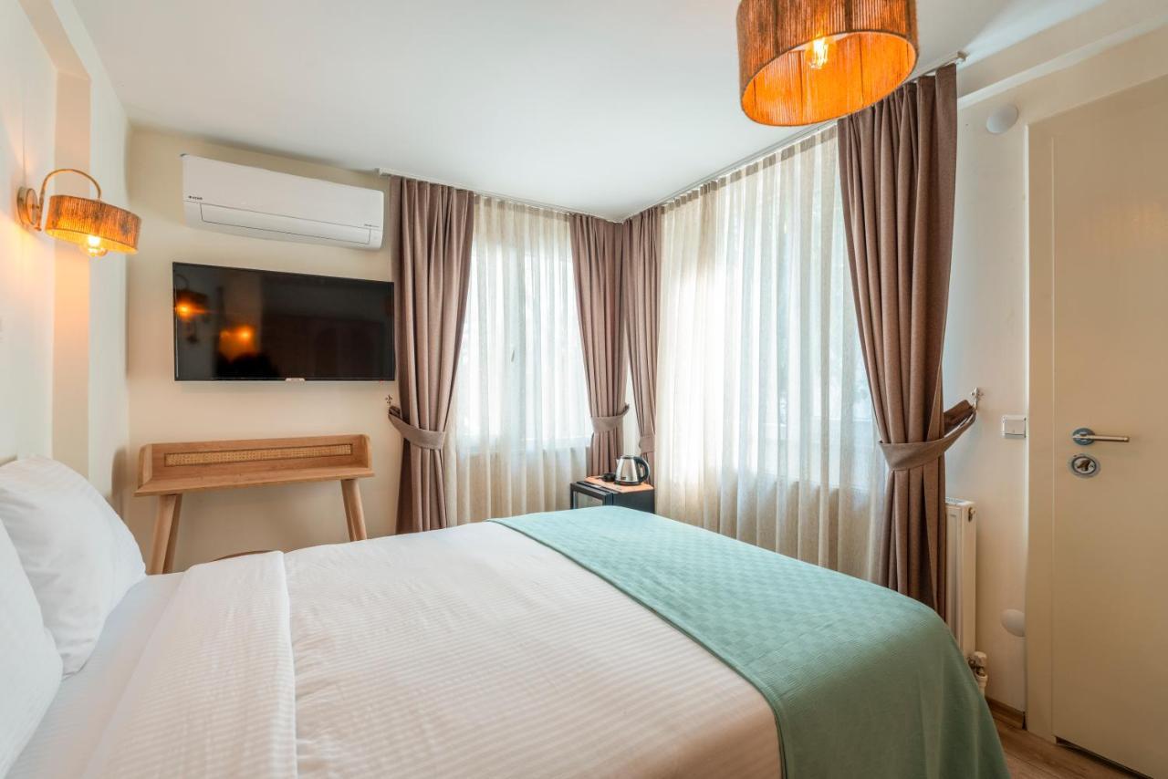 Aya Butik Otel Adalar Esterno foto