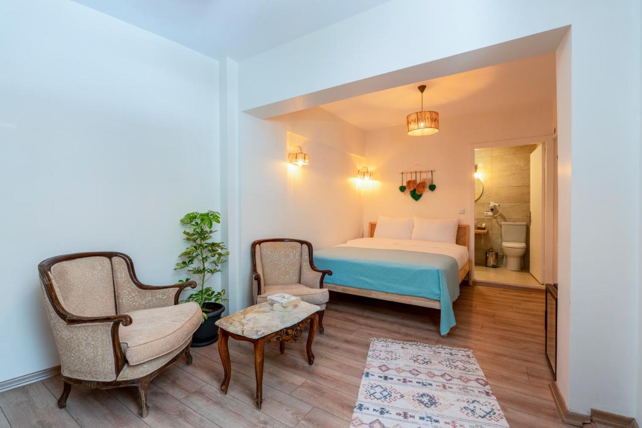 Aya Butik Otel Adalar Esterno foto