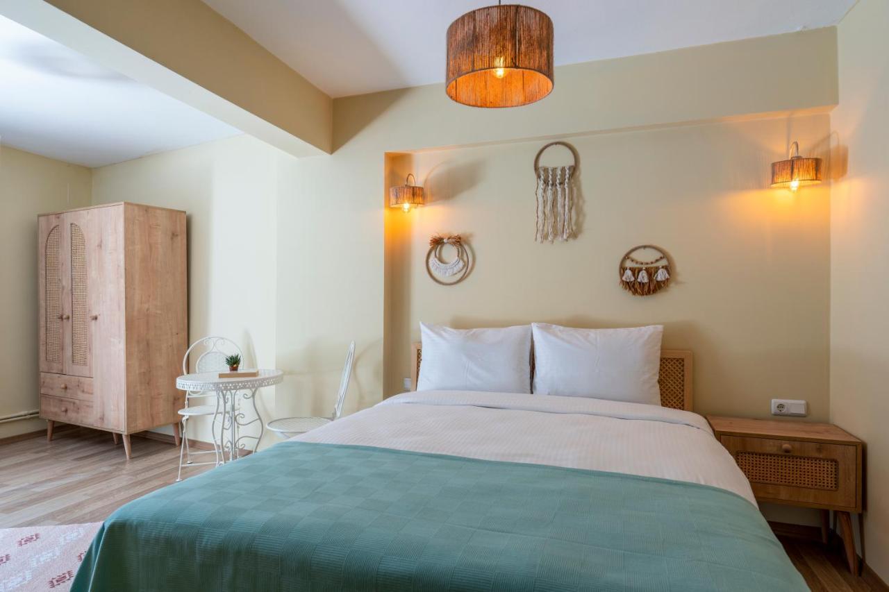 Aya Butik Otel Adalar Esterno foto