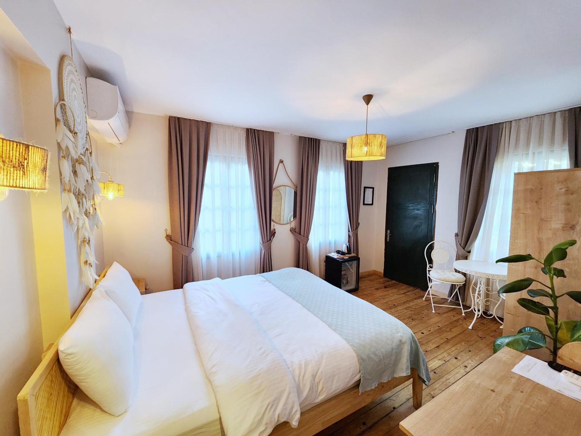 Aya Butik Otel Adalar Esterno foto