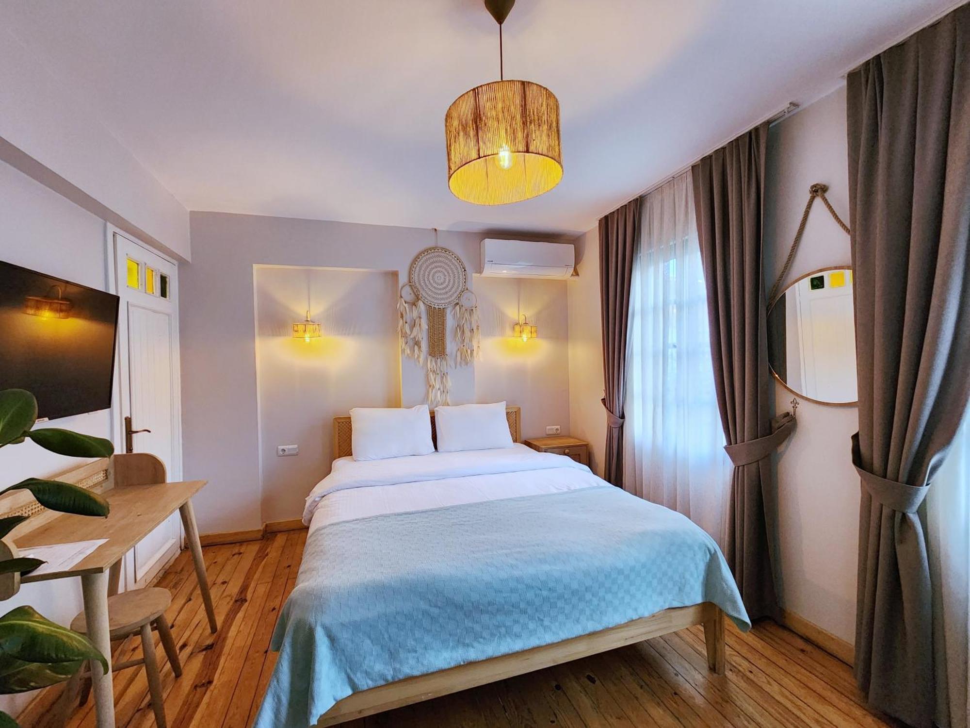 Aya Butik Otel Adalar Esterno foto